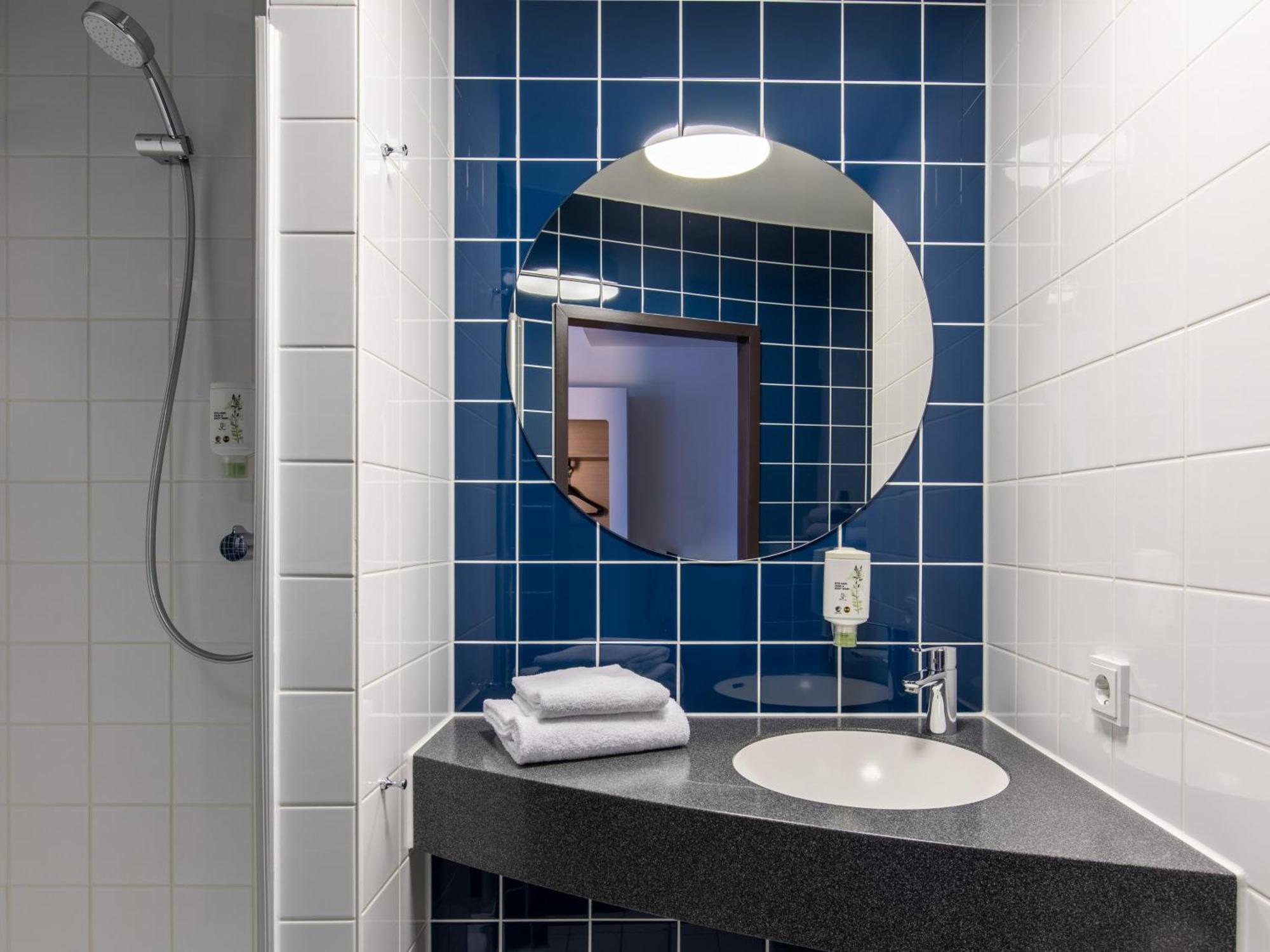 B&B Hotel Hamburg City-Ost Exteriör bild